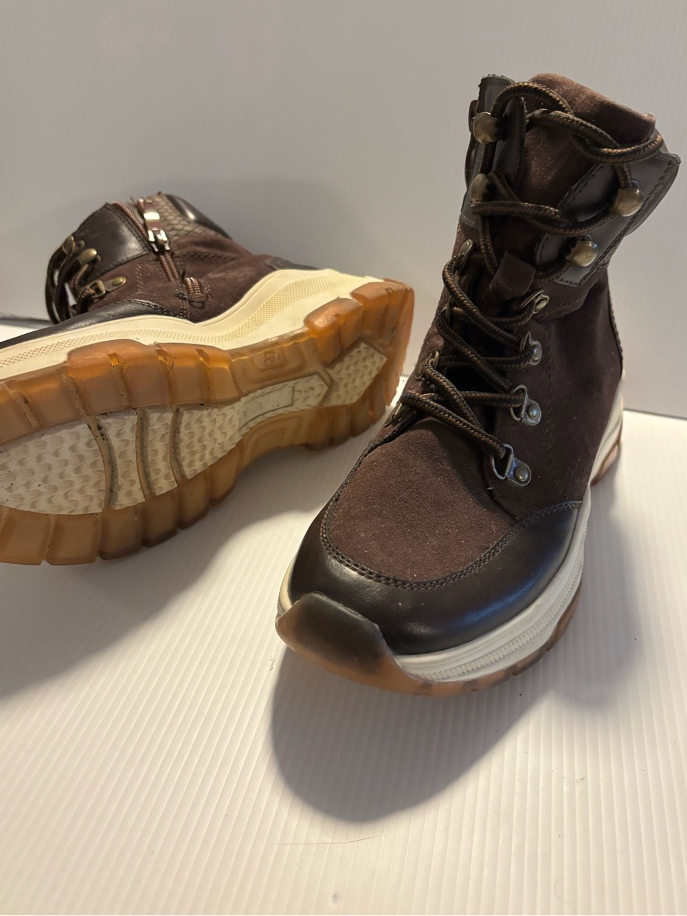 Patrizia by Spring Step Dark Brown Suede Ankle Boots Side Zip Lug Sole Women 37 - Picture 4 of 5